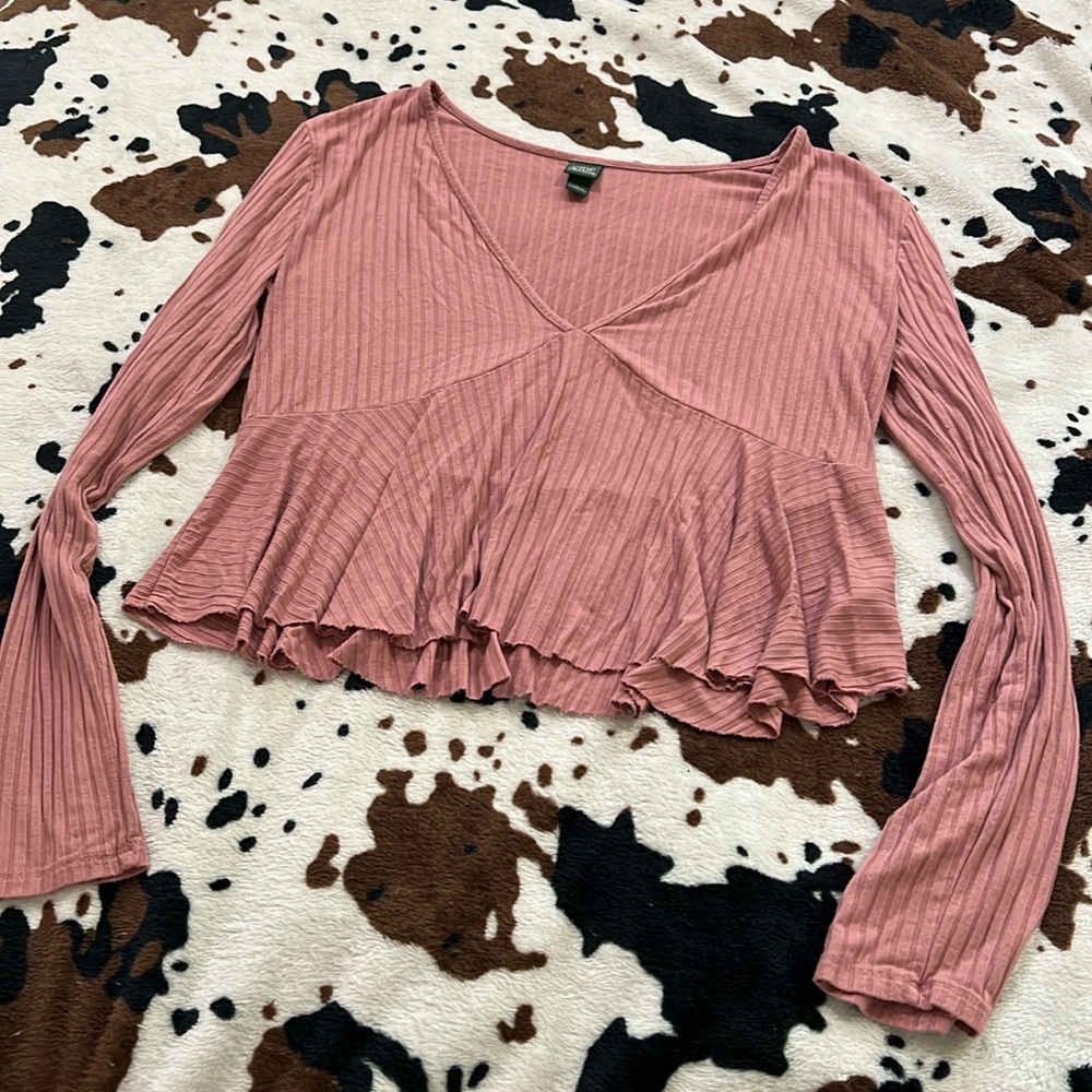 WILD FABLE long sleeve top